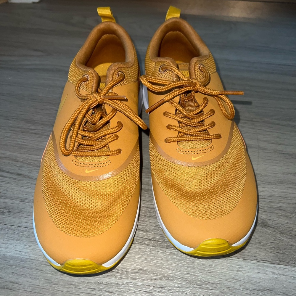 Nike shoes